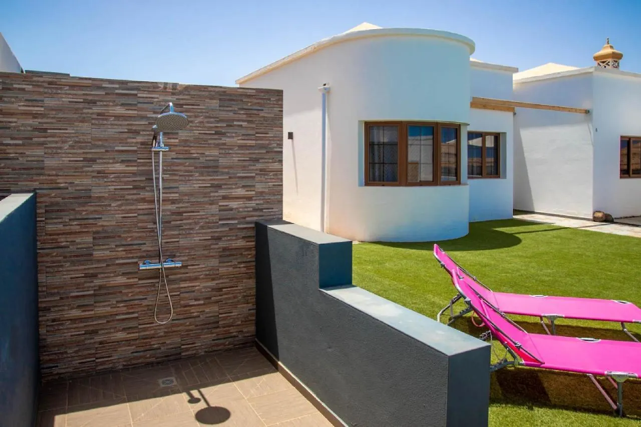 Holidayvilla Volcan - Bbq , Pool , Garden, Rural By Holidays Home La Oliva 0*,
