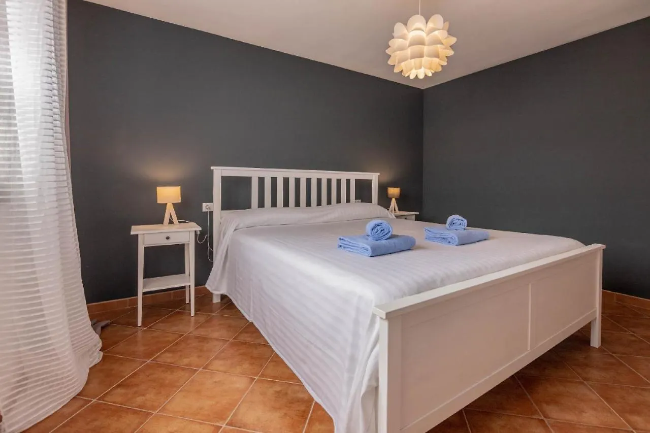 Holidayvilla Volcan - Bbq , Pool , Garden, Rural By Holidays Home La Oliva