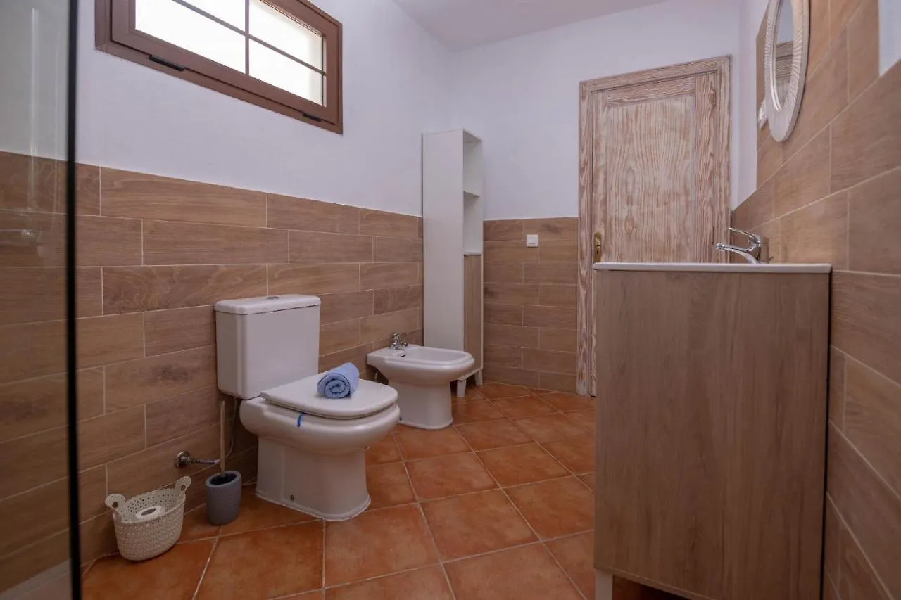 Holidayvilla Volcan - Bbq , Pool , Garden, Rural By Holidays Home La Oliva 0*,  Spain