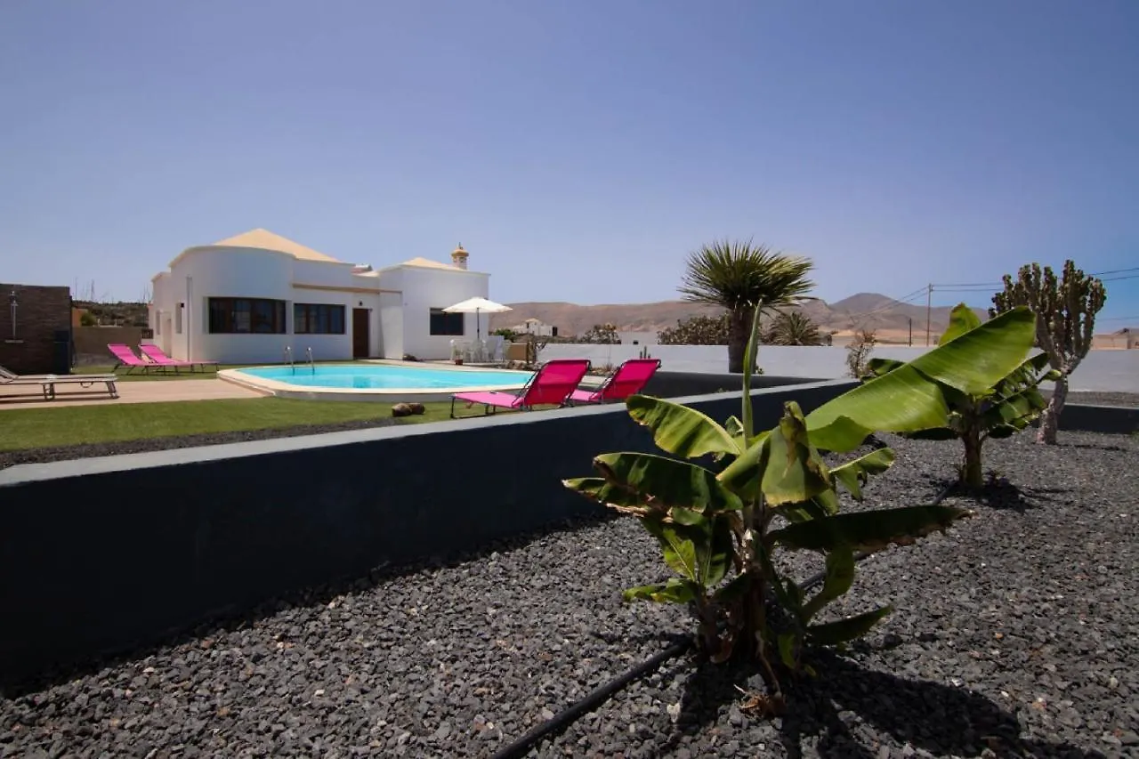 Villa Holidayvilla Volcan - Bbq , Pool , Garden, Rural By Holidays Home La Oliva Spanyolország